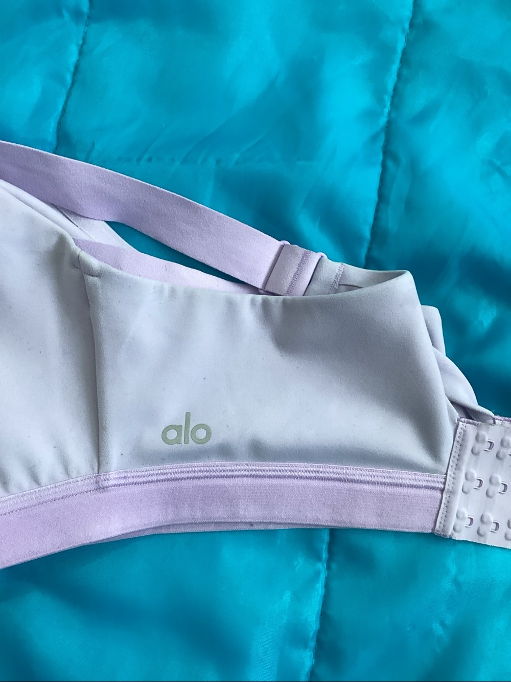 ALO Yoga Lilac Support Cropped Sports Bra - Picture 6 of 6